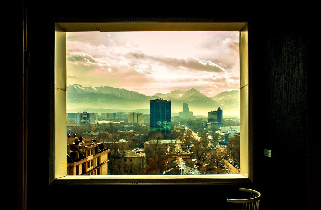 Sky Hostel อัลมาตี ภายนอก รูปภาพ